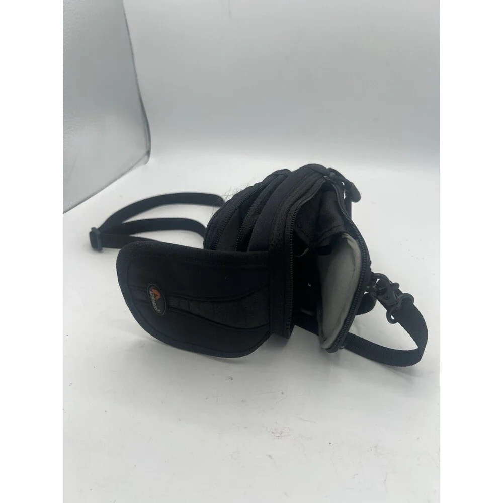 Lowepro Rezo 50 Camera Case Black Compact Digital Pouch w/ Strap Padded